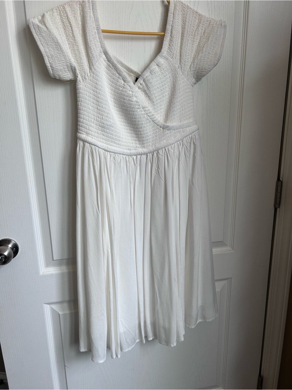 Torrid White Short Sleeve Dress